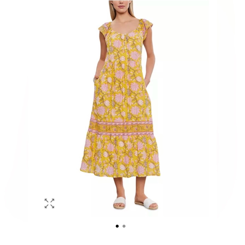 Anthropologie-Velvet by Graham & Spencer-Jazlyn Flutter Sleeved Dress